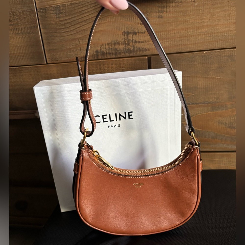 Celine Mini Ava shoulder bag in brown leather NWT Authentic
